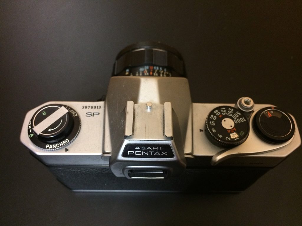 懐かしいフィルムカメラ PENTAX-SPとPEN-EES2 | 前向きパパのこつこつ 
